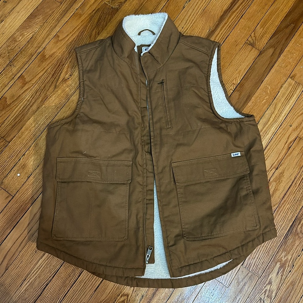 Men’s LEE workwear Sherpa warm vest NWOT!